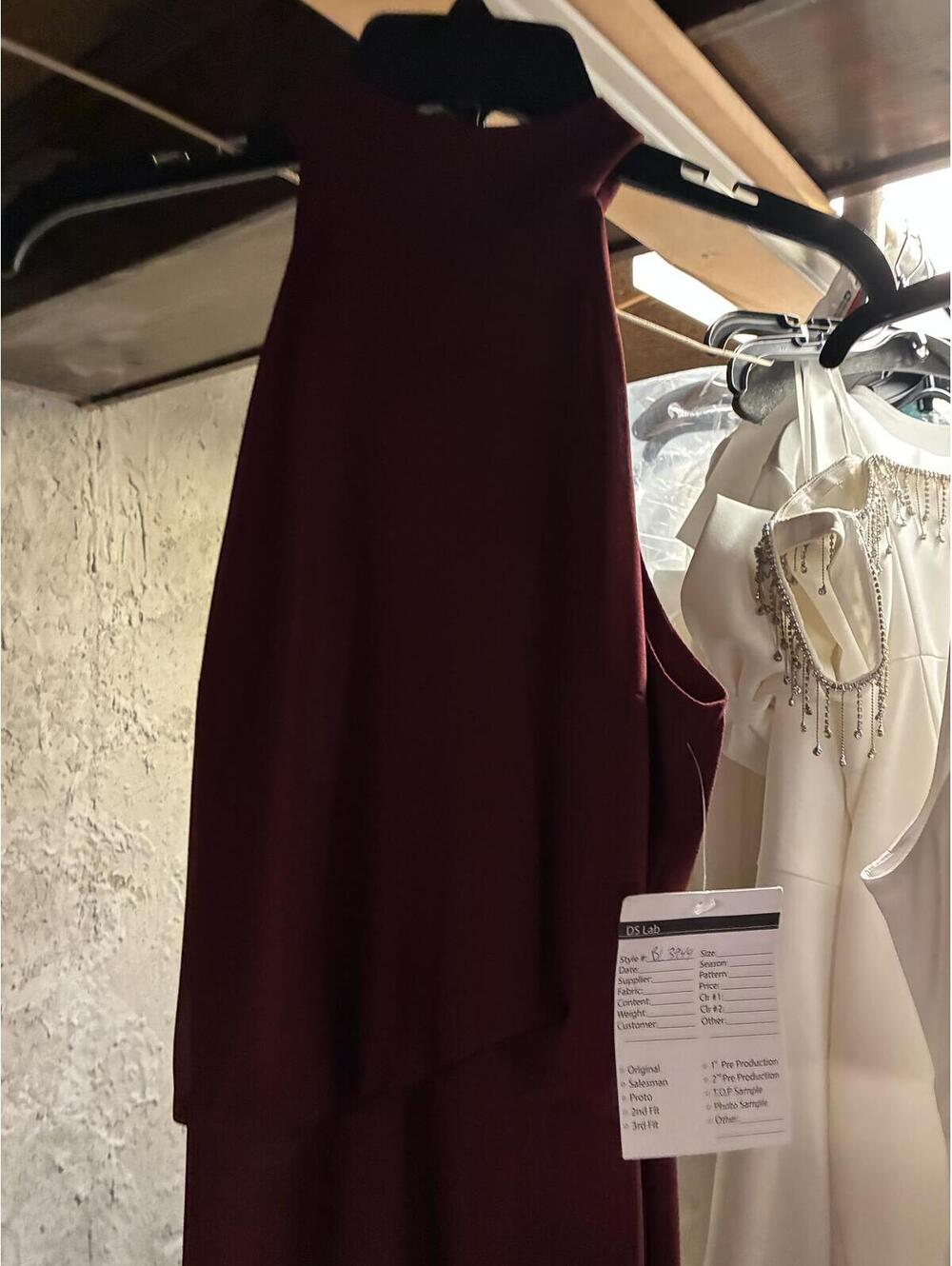 Badgley Mischka Wine Chiffon Blouson Gown High Neck Side Slit Formal Burgundy *4 - Picture 5 of 6